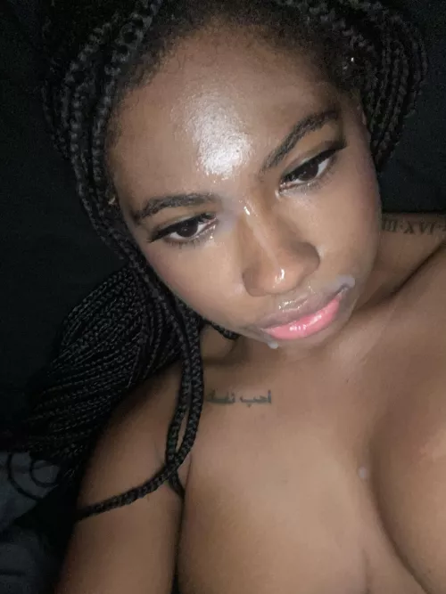 which redditor wants to give me a facial?