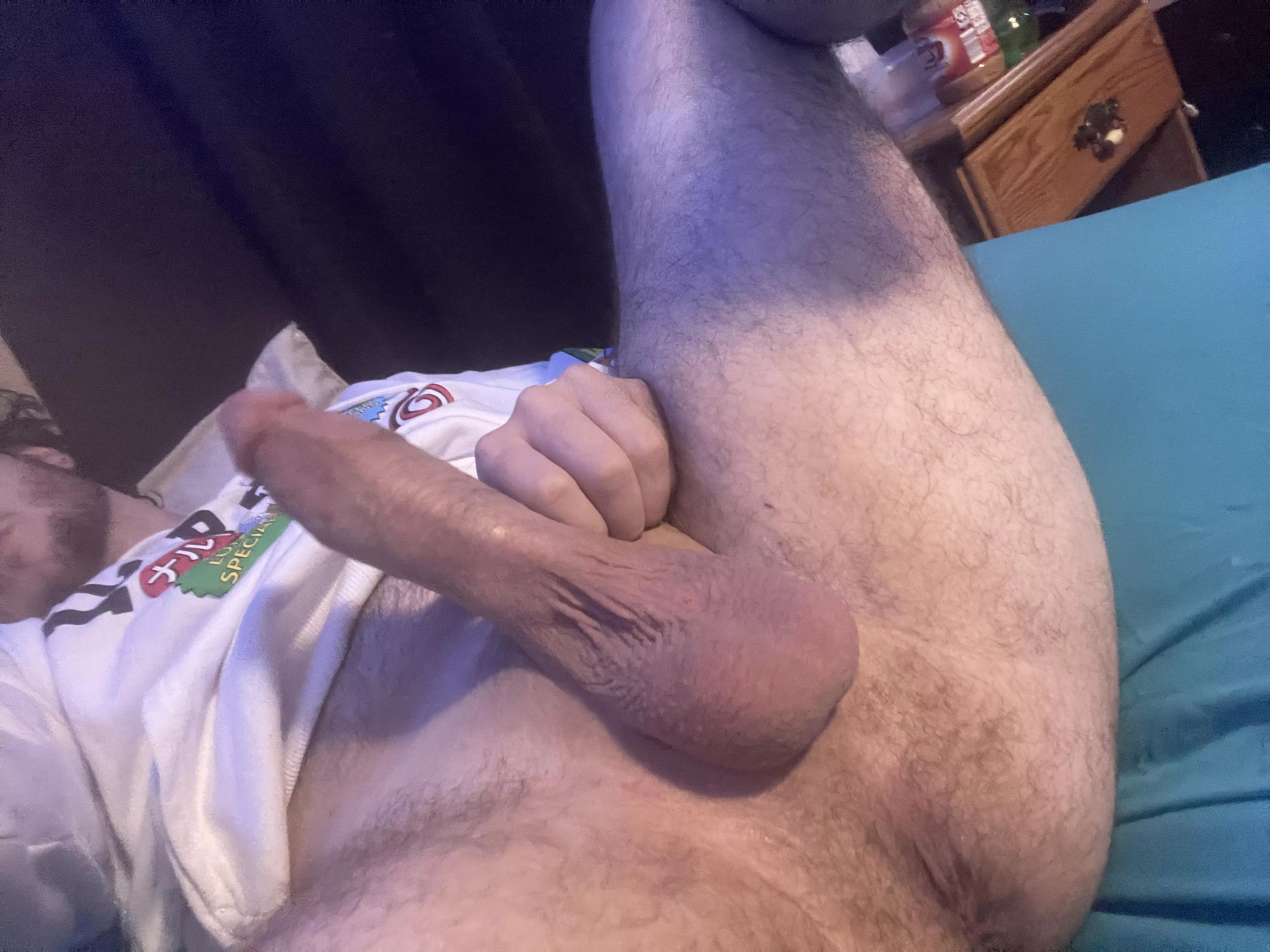 Would you Jack me off while you fucked me? 🤔