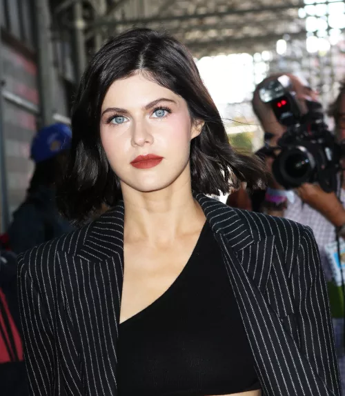 Alexandra Daddario (NYFW 2023)