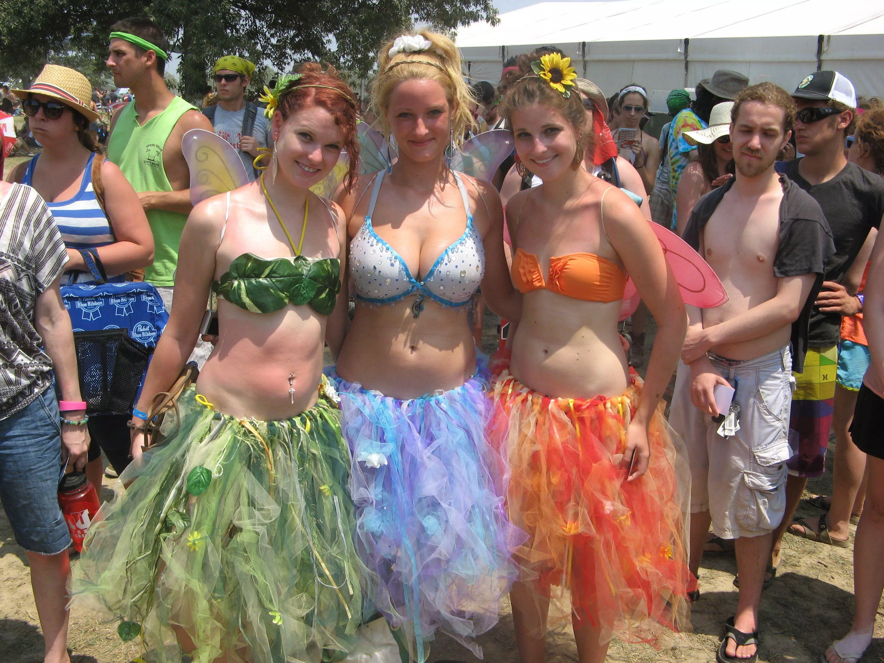 Bonnaroo 2011 - Looks like he's jealous too