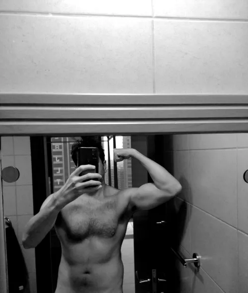 Curious if I'll get any reaction to this (40)