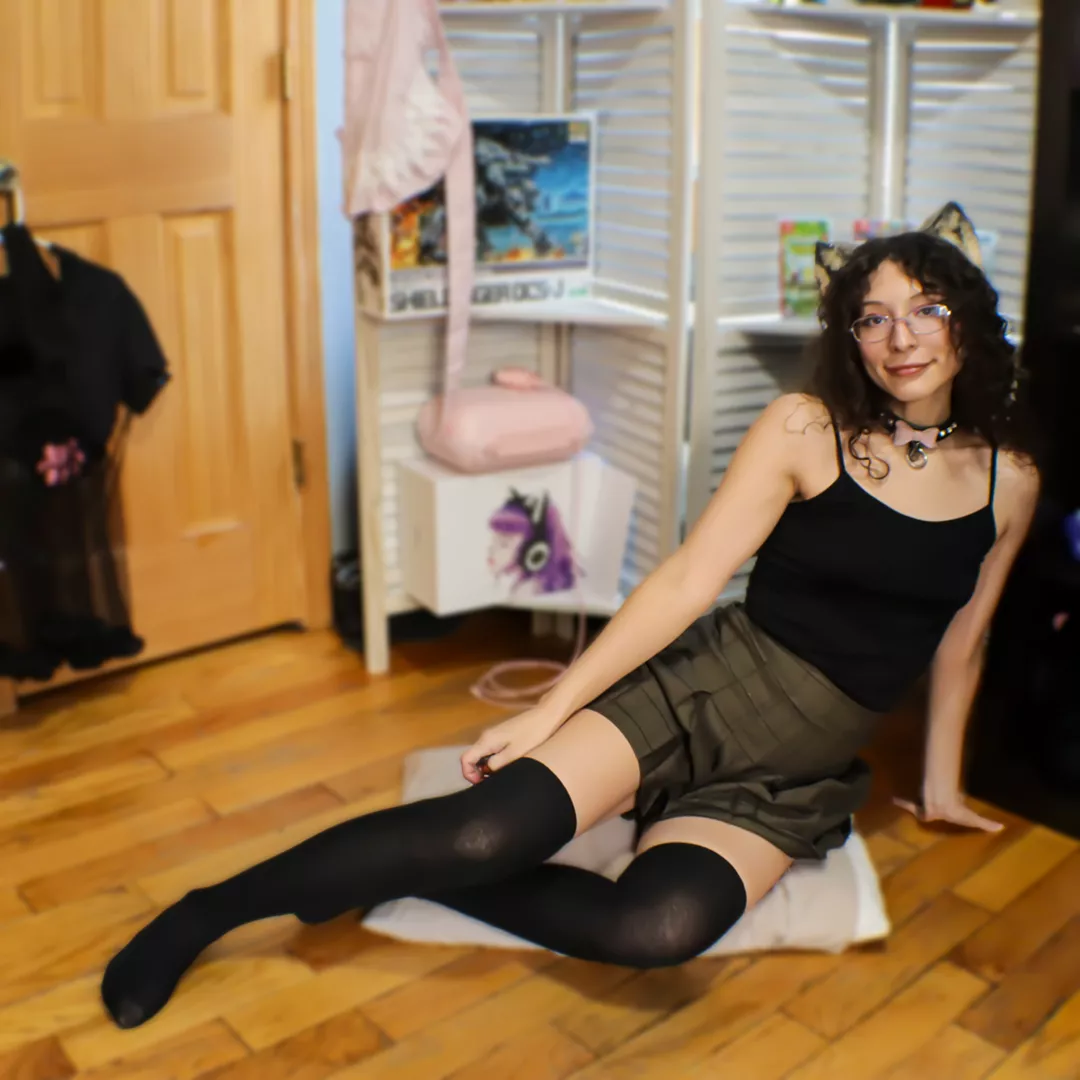 Cute skirt with some thigh highs ~