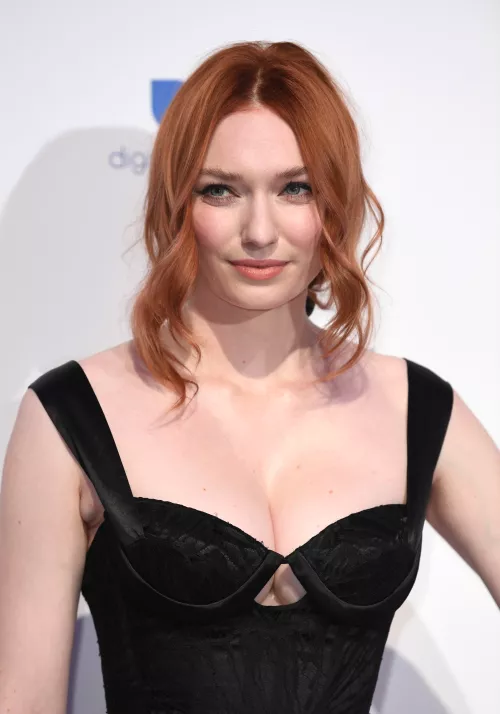 Eleanor Tomlinson
