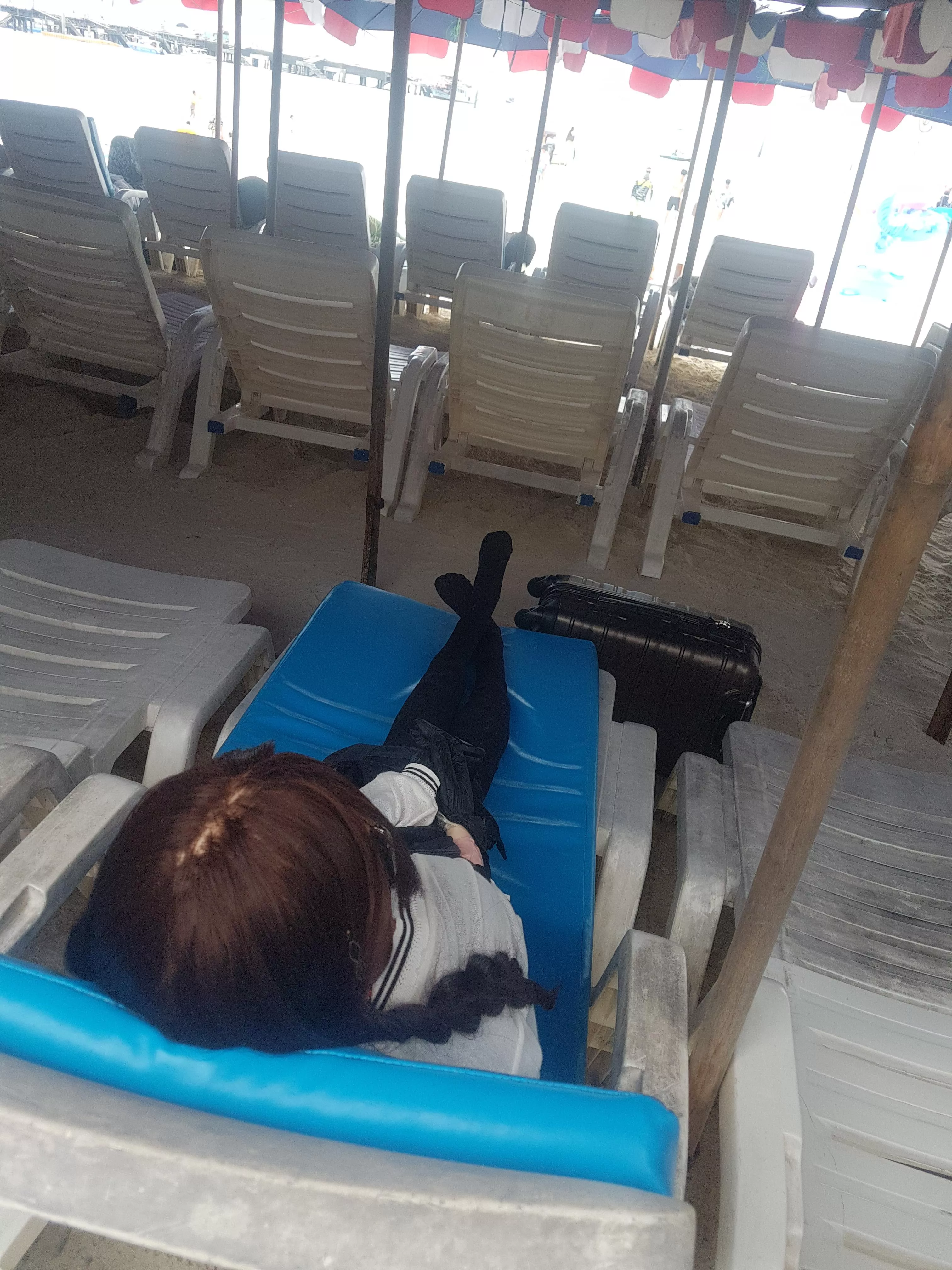 Everybody have the right to enjoy the beach!