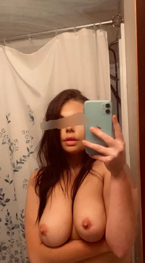 [F24] Does my 2nd post get a better rating?😜