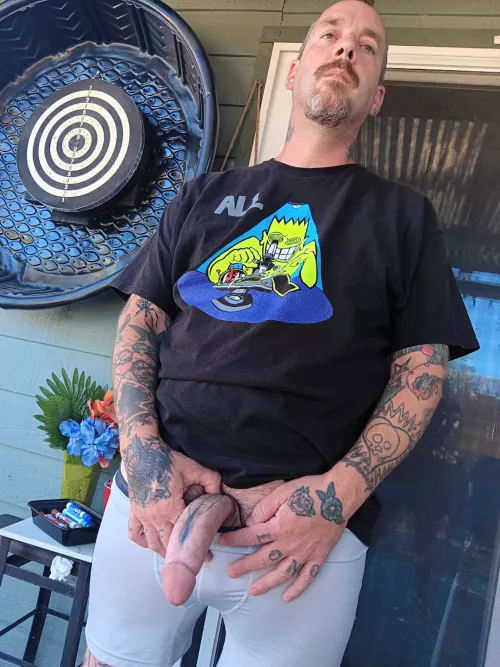 I know you want to ask what that tattoo is