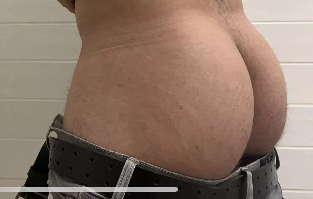 Im a a big butt guy ?
