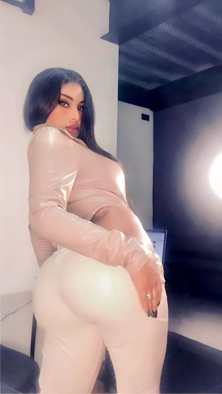 Light leather hits different and you know it