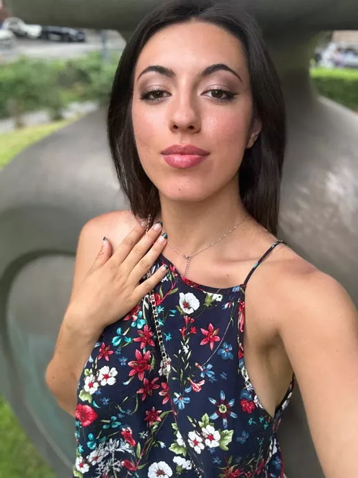 Look into my eyes and tell me what you see F19