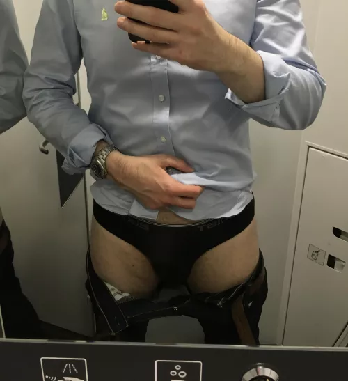 On my way home (finally.) Black is probably my least favourite briefs colour, but since it’s a travel day, they’ll do.