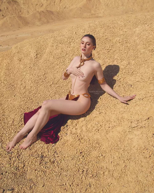 Slave Leia (Maria Muller)
