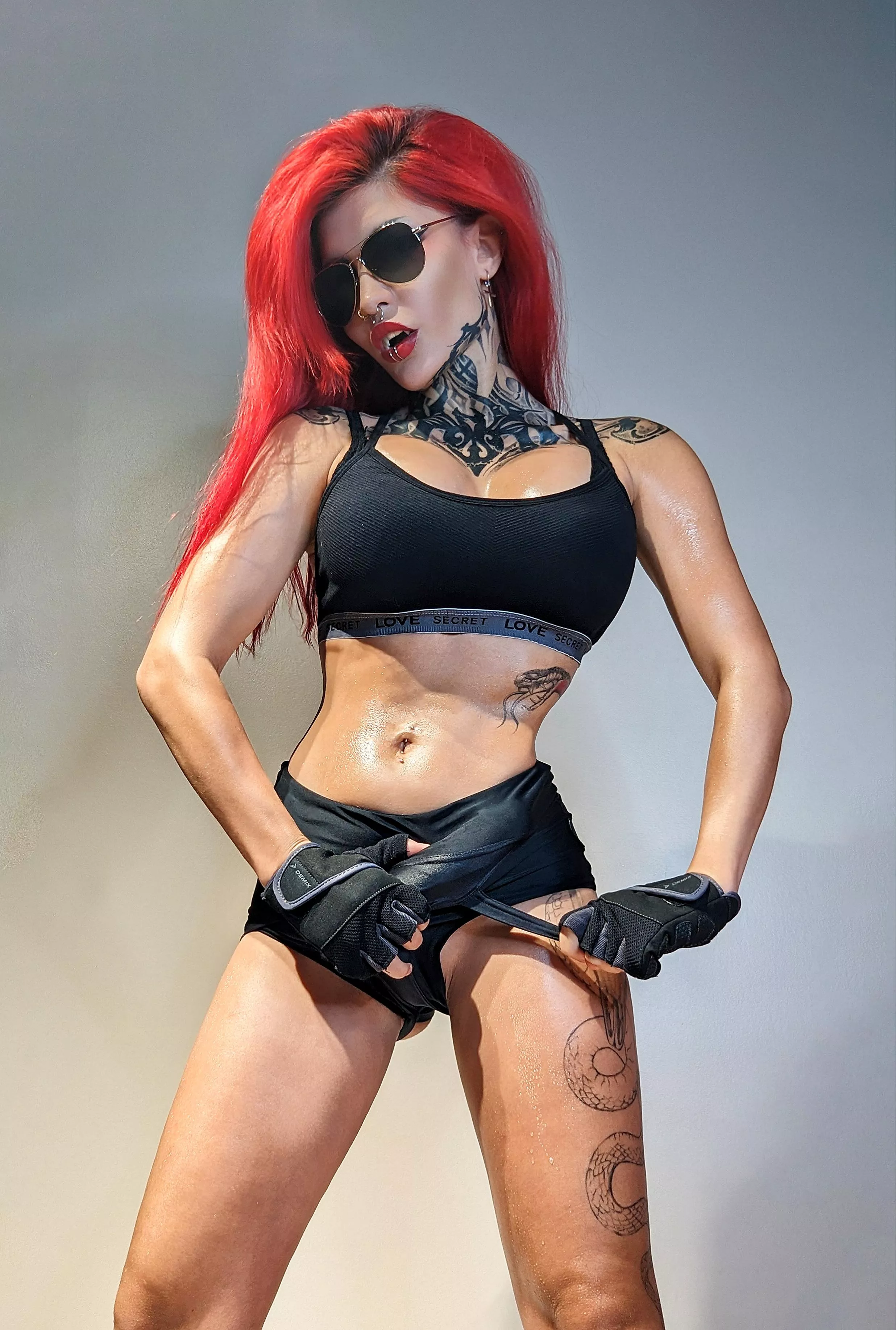 Some proper training for your ass day