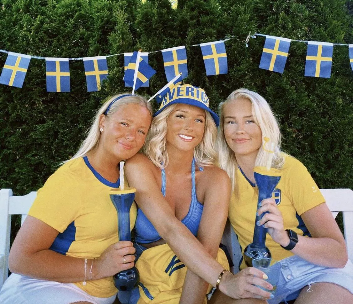 Sweden coming in hot.