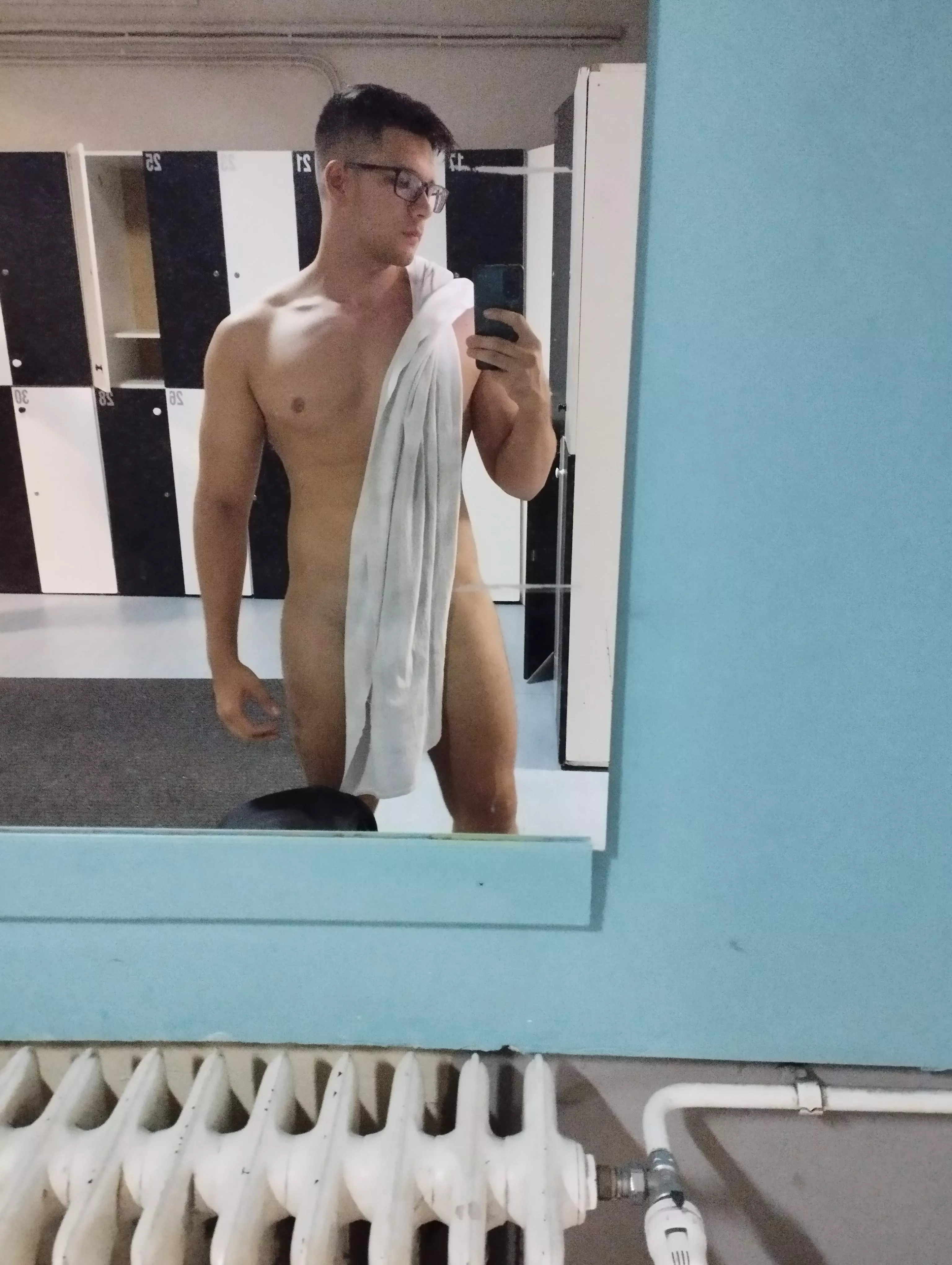 Wanna join for a shower?(20)