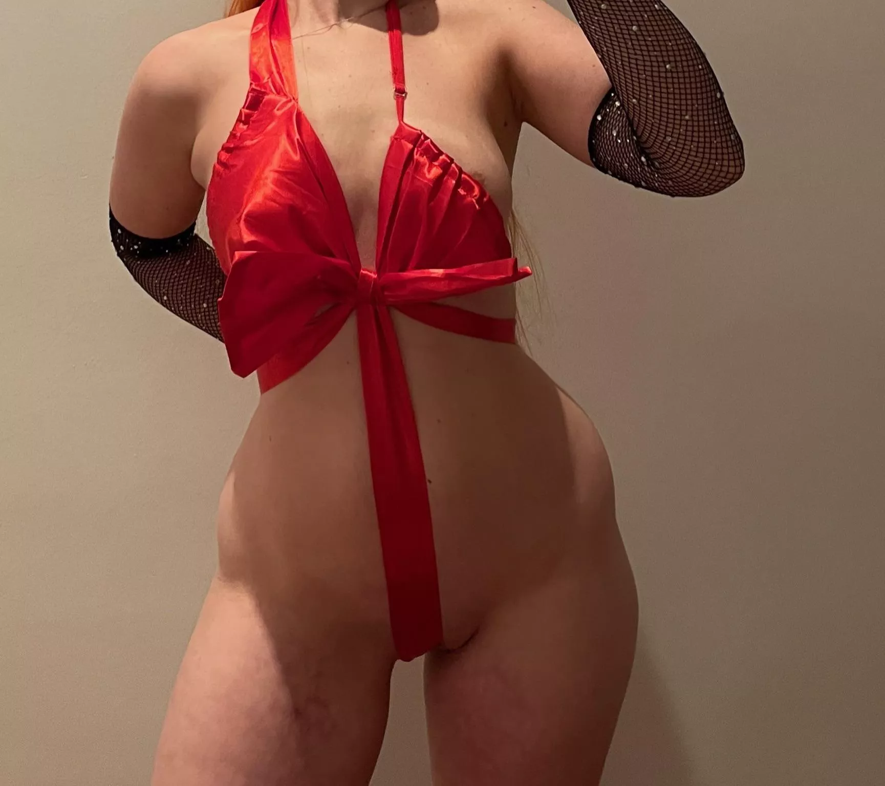 wanna unwrap me? [f]