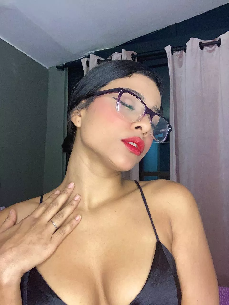 Your tongue all over my neck is all i want today