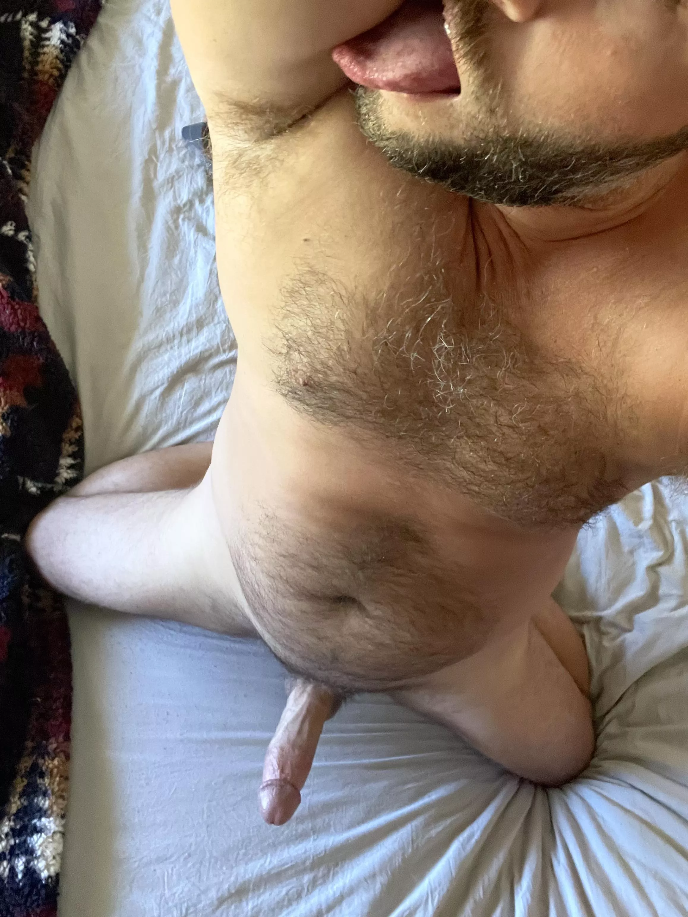 31 off work and looking for fun… teabag4202