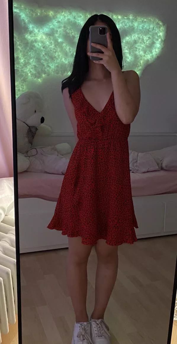 Cute dress no?