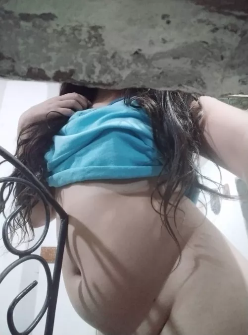 Eager to eat and play 🐷🍕