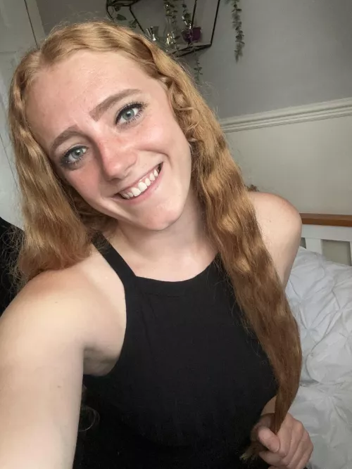 freckles are redheads glitter 🥰