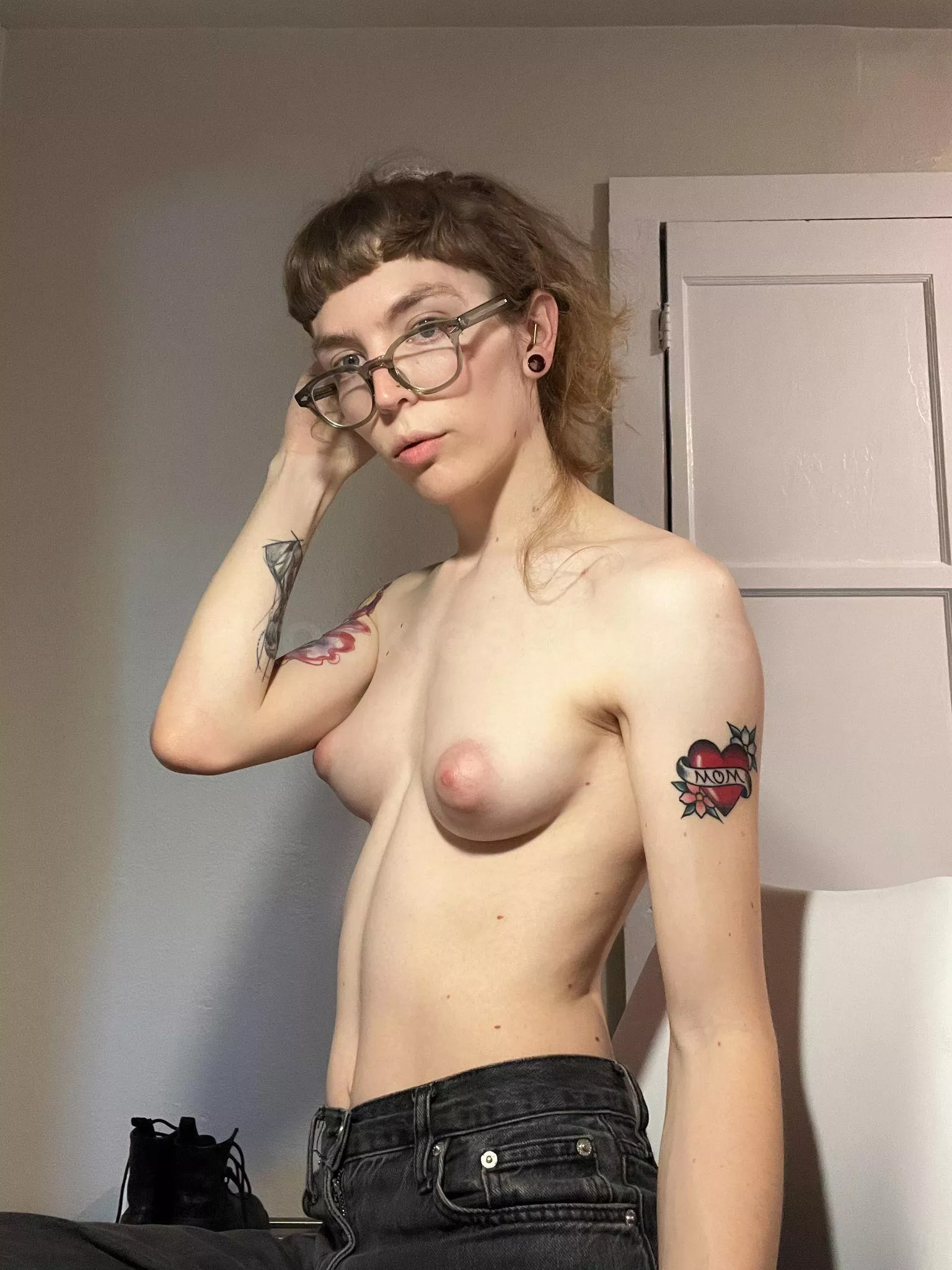 Give me lots of kisses plz !! Xoxo