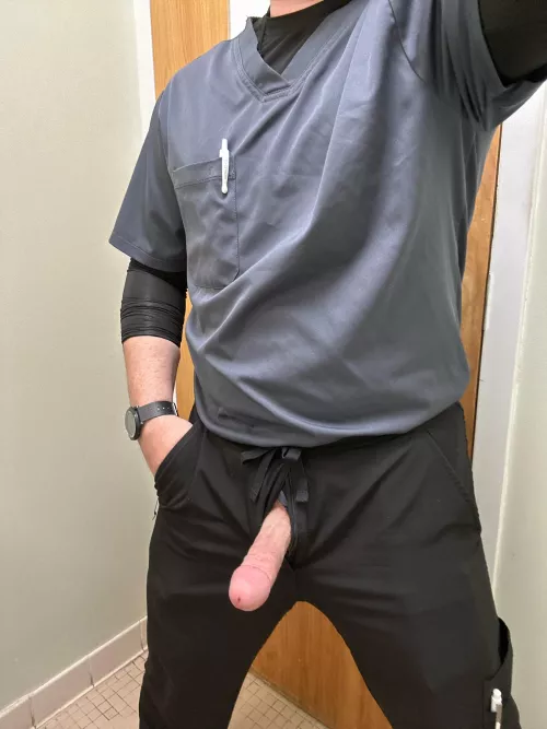 Going for the dual tone today.