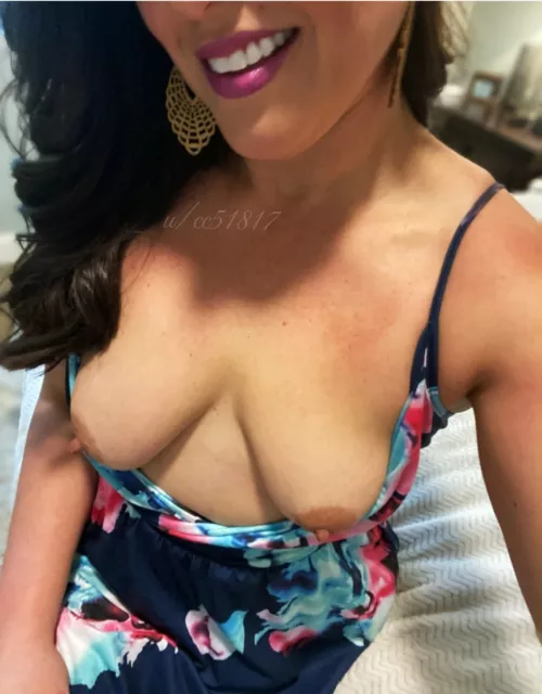 Gotta love how easy it is for to suck my tits!