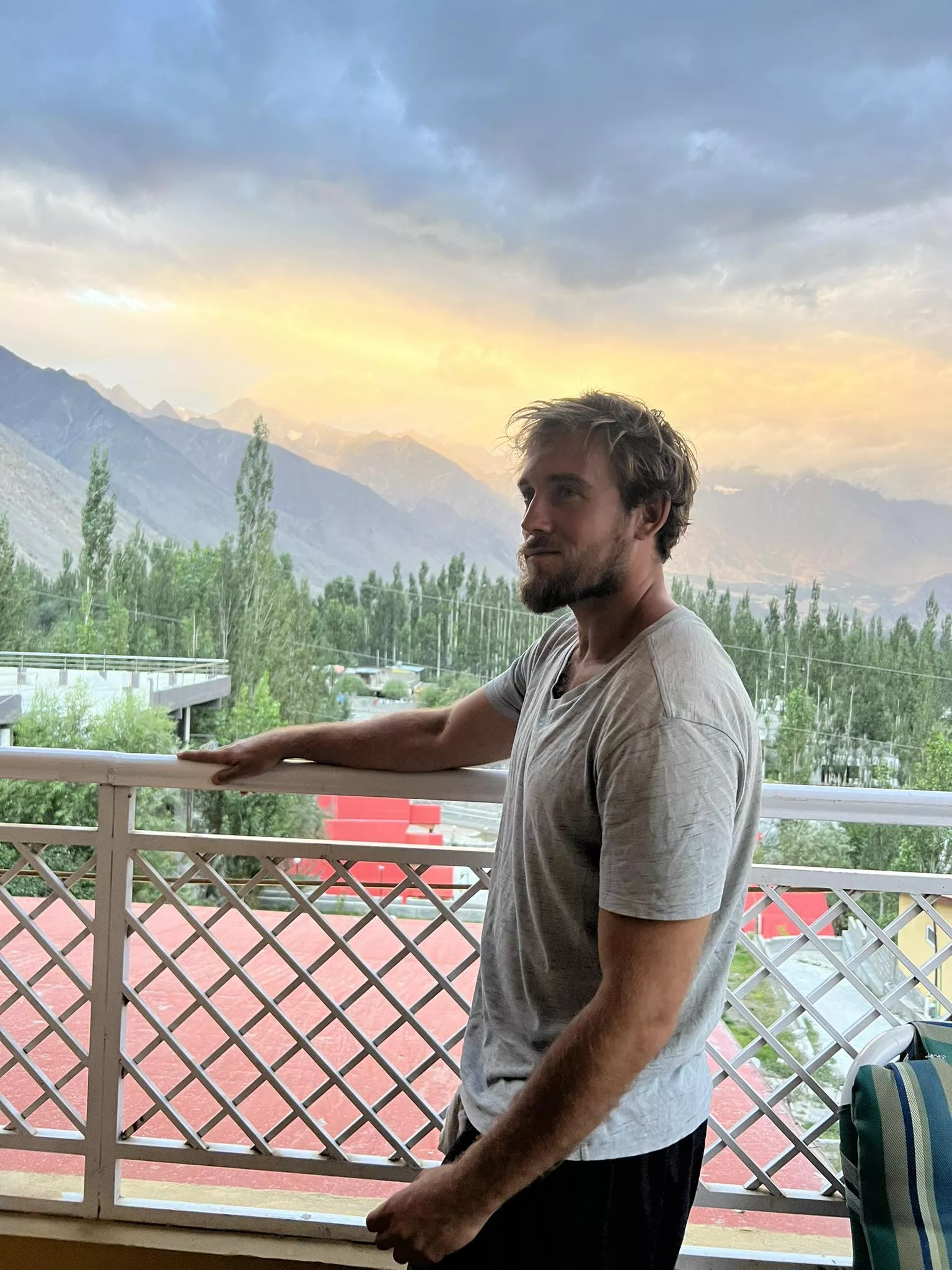 Hey! Should I shave?