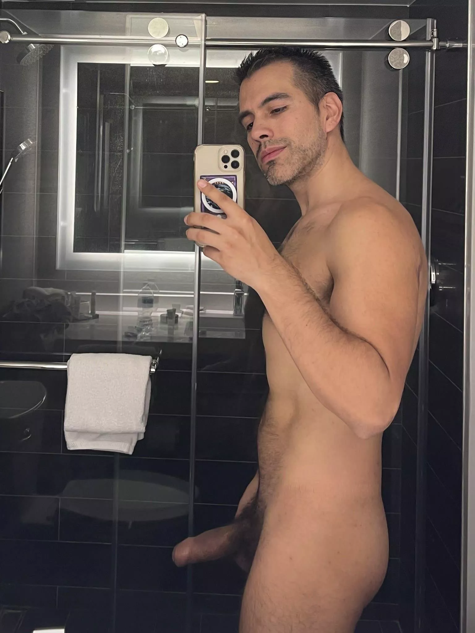 I feel this angle does me justice