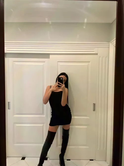 i'm the first verified 2005 baby here ;)