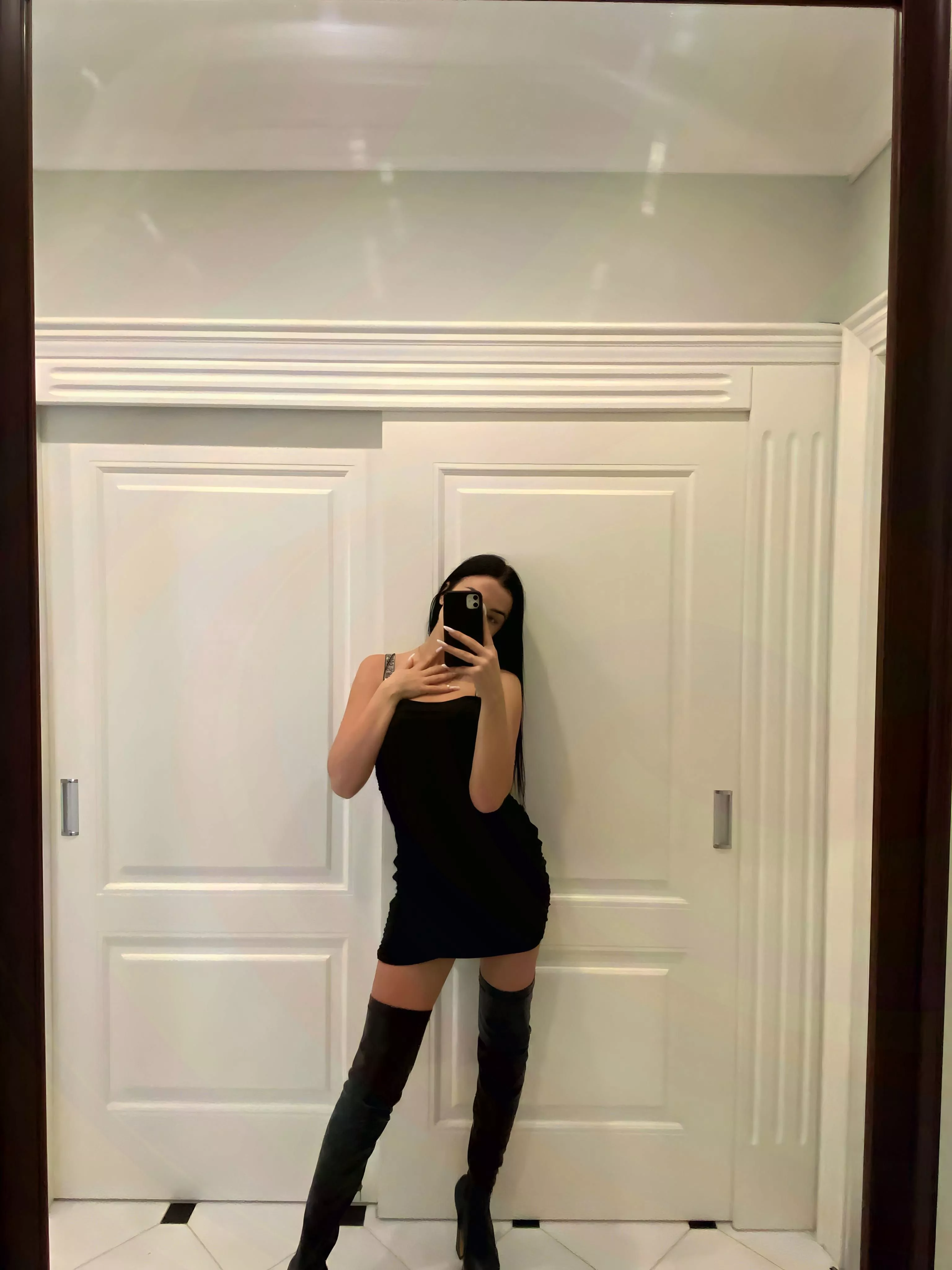 i'm the first verified 2005 baby here ;)