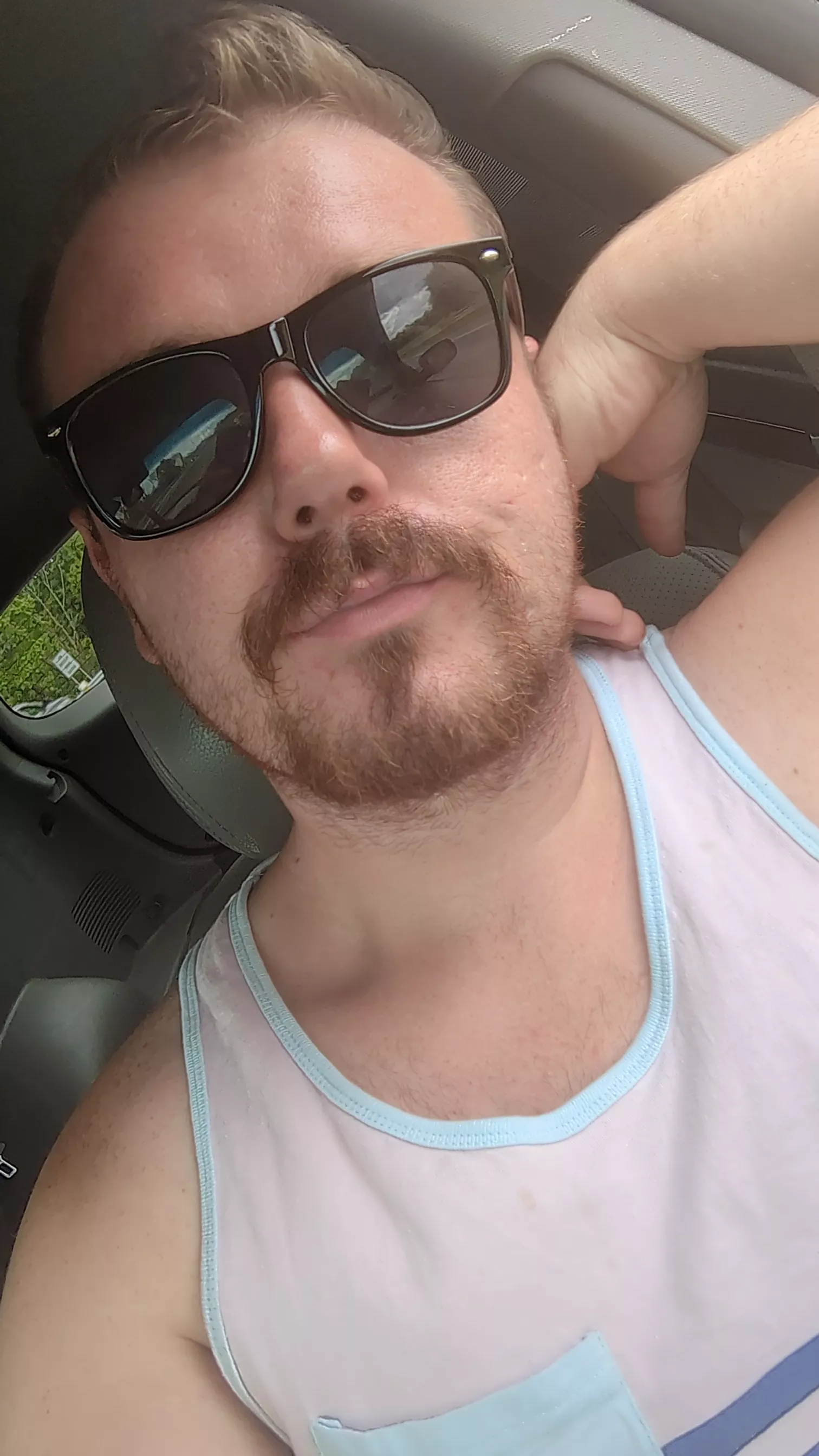 Missing my facial hair 😭😞