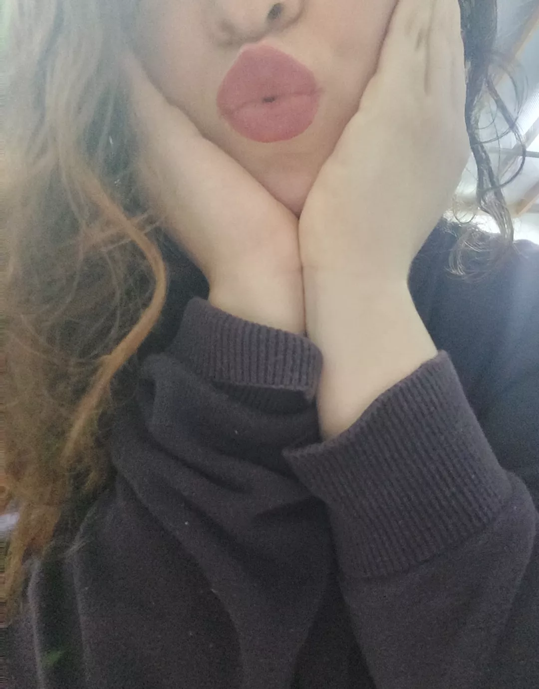 My bimbo latina mouth is craving you <3