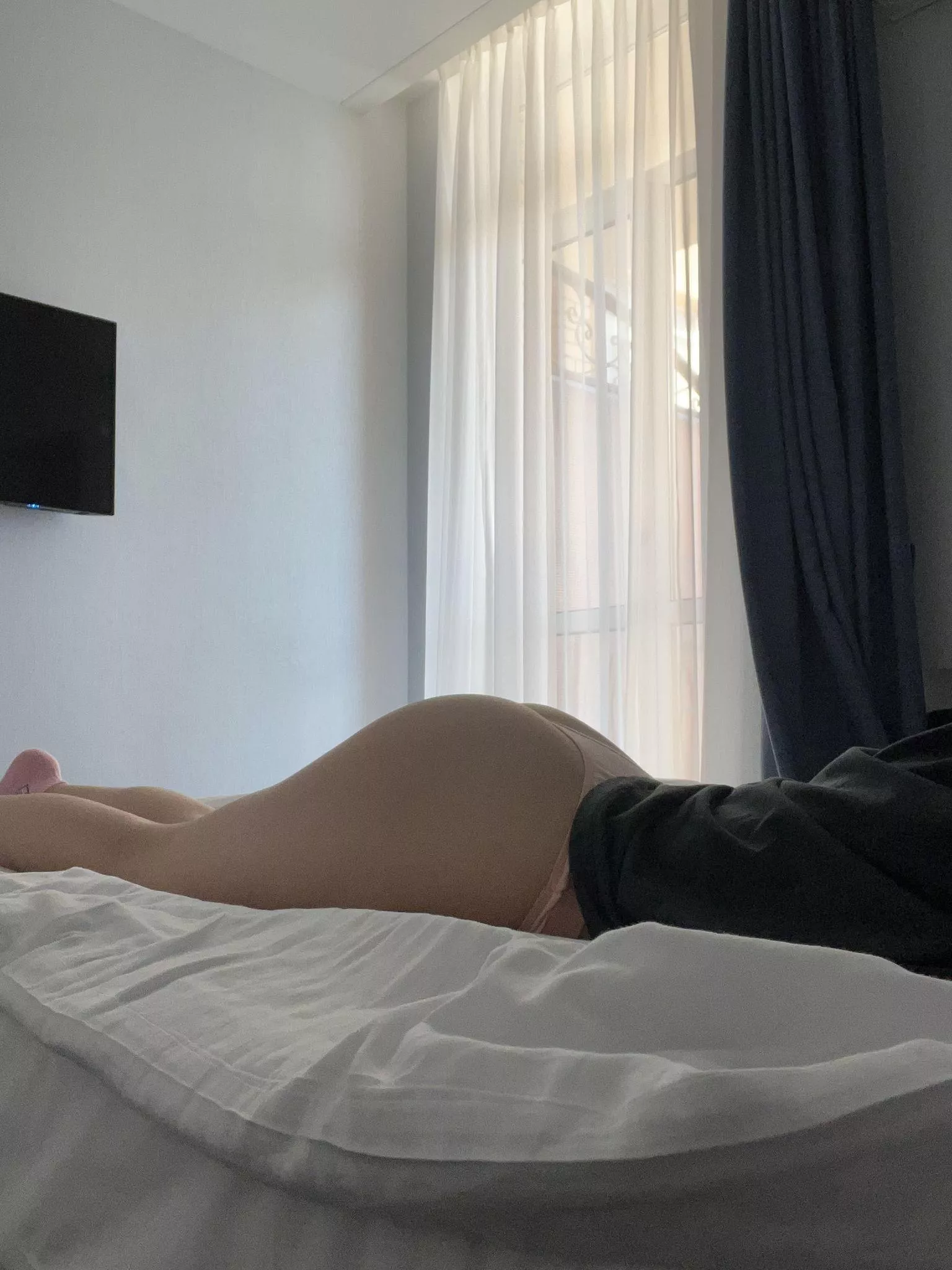 My new pink Thongs, somebody should put it down