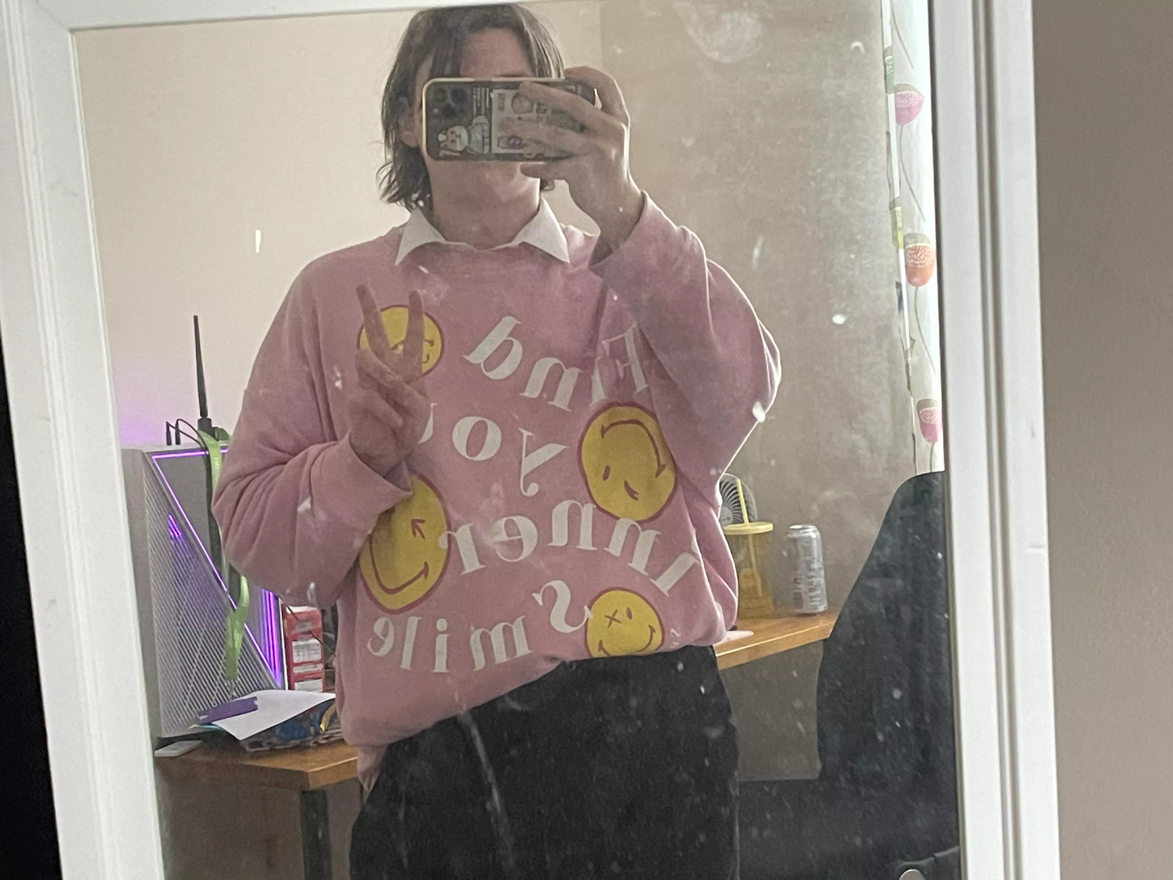 this femboy got into college for game design >:3