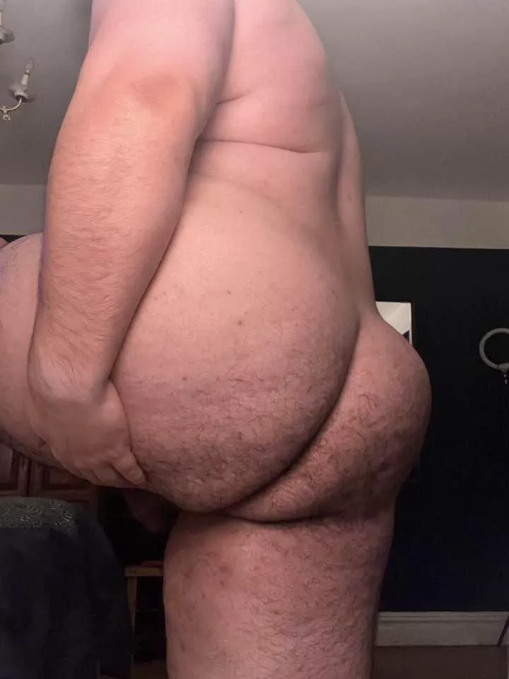 Who’s face can I bury in this?