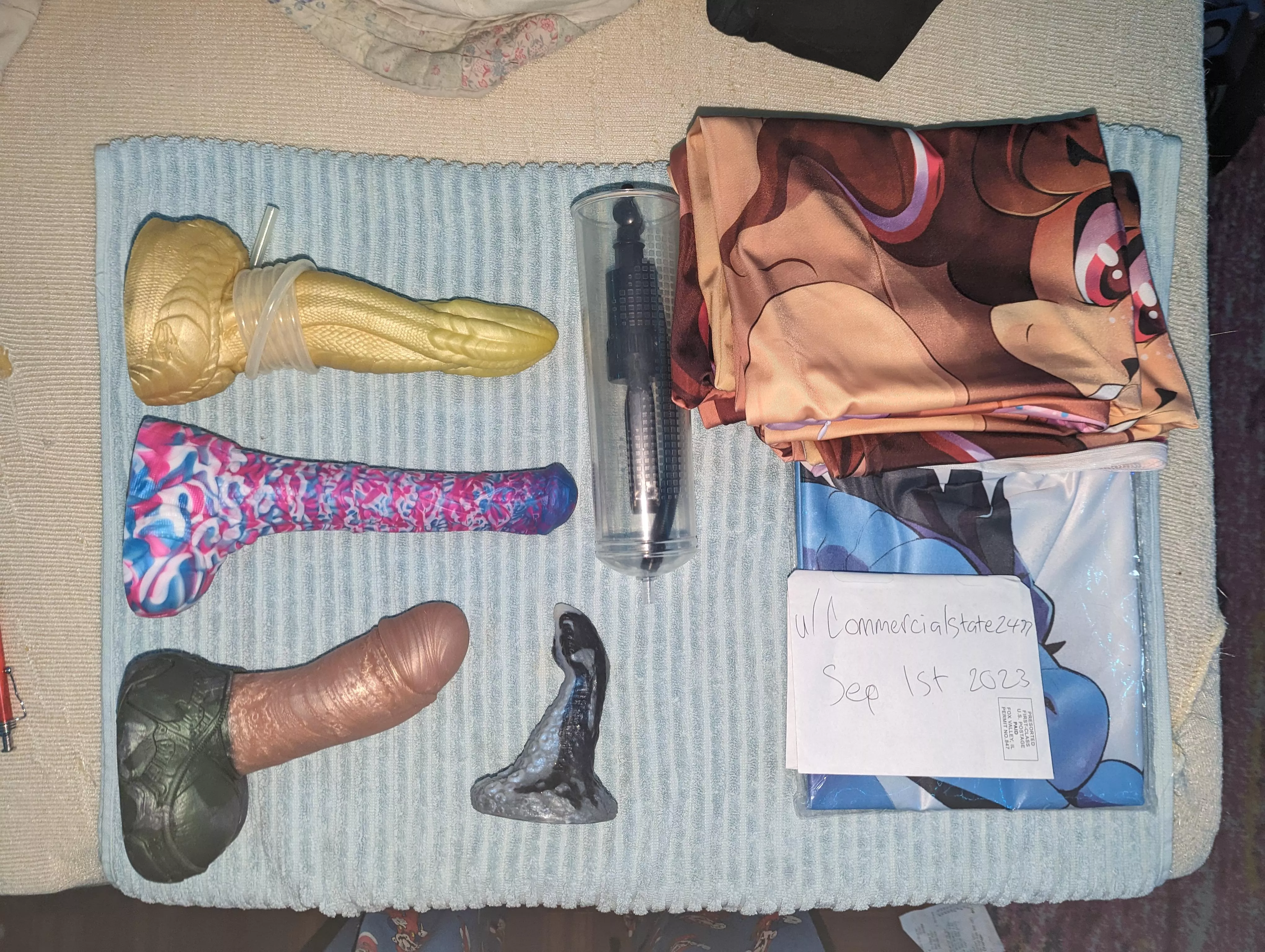 Wts toys and extras 😊