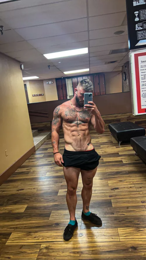 you’d never know this is what I hide under my double xl’s