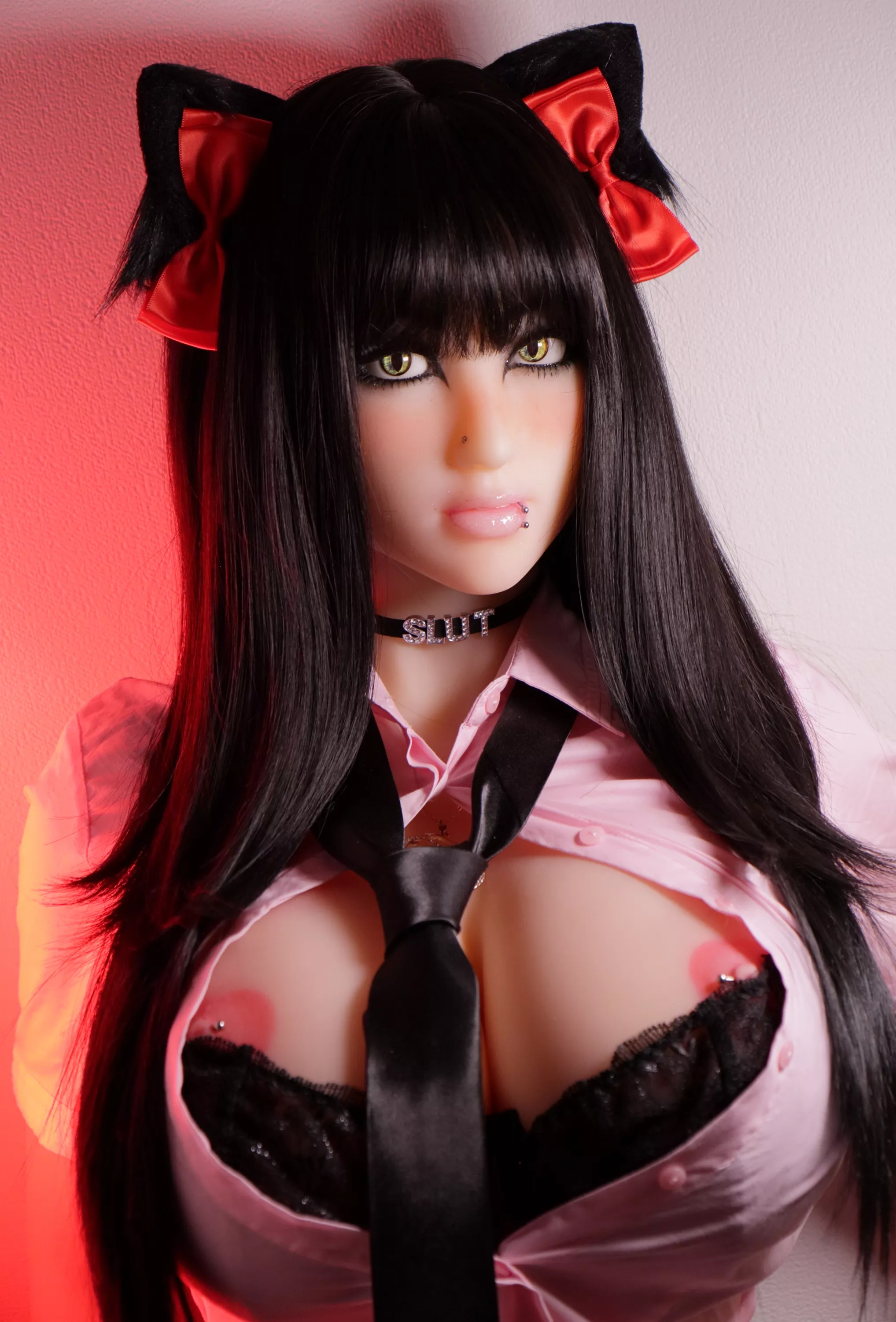 Amanda feels super confident tonight)