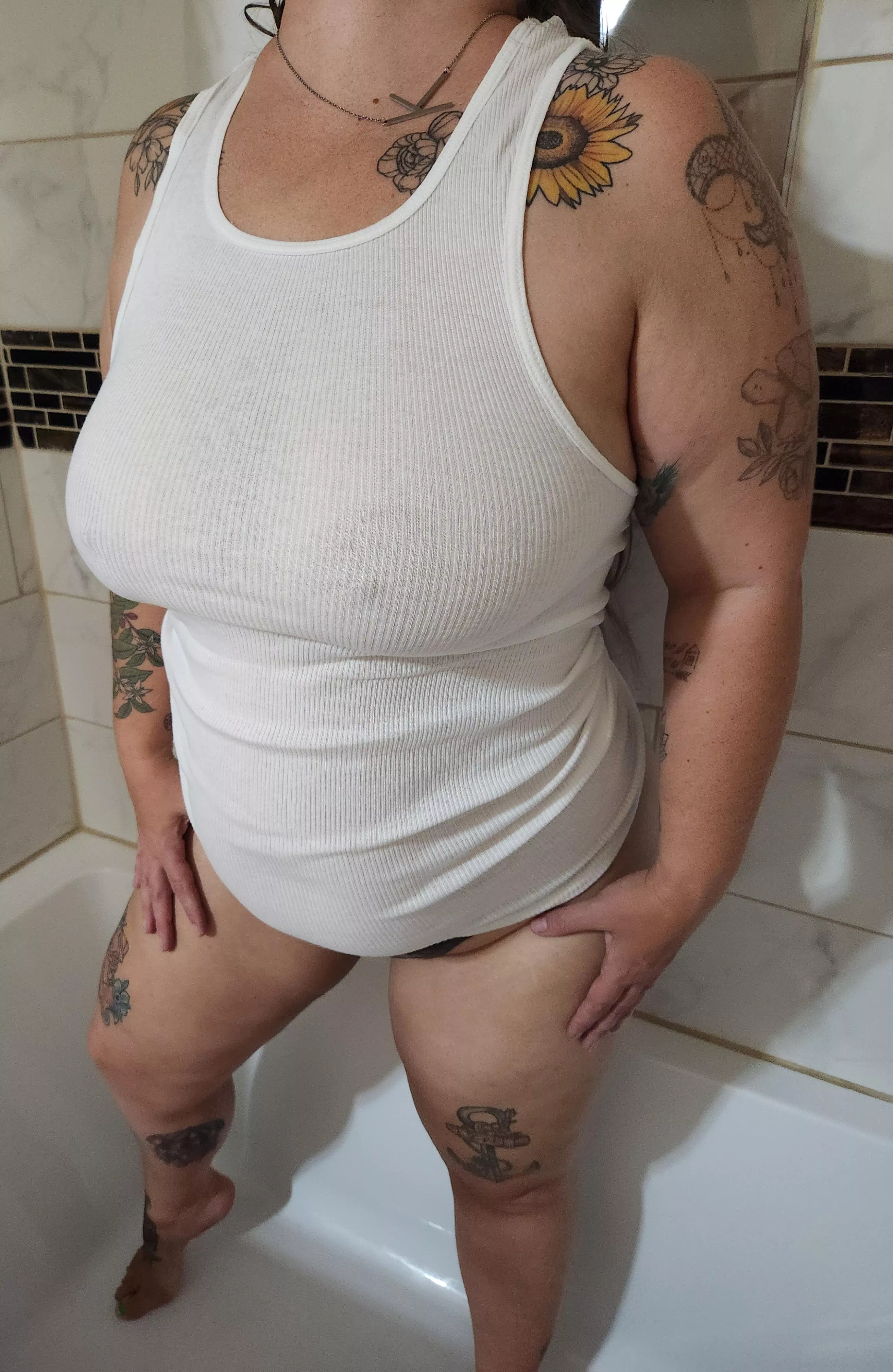 Any ladies want to help me in the shower?