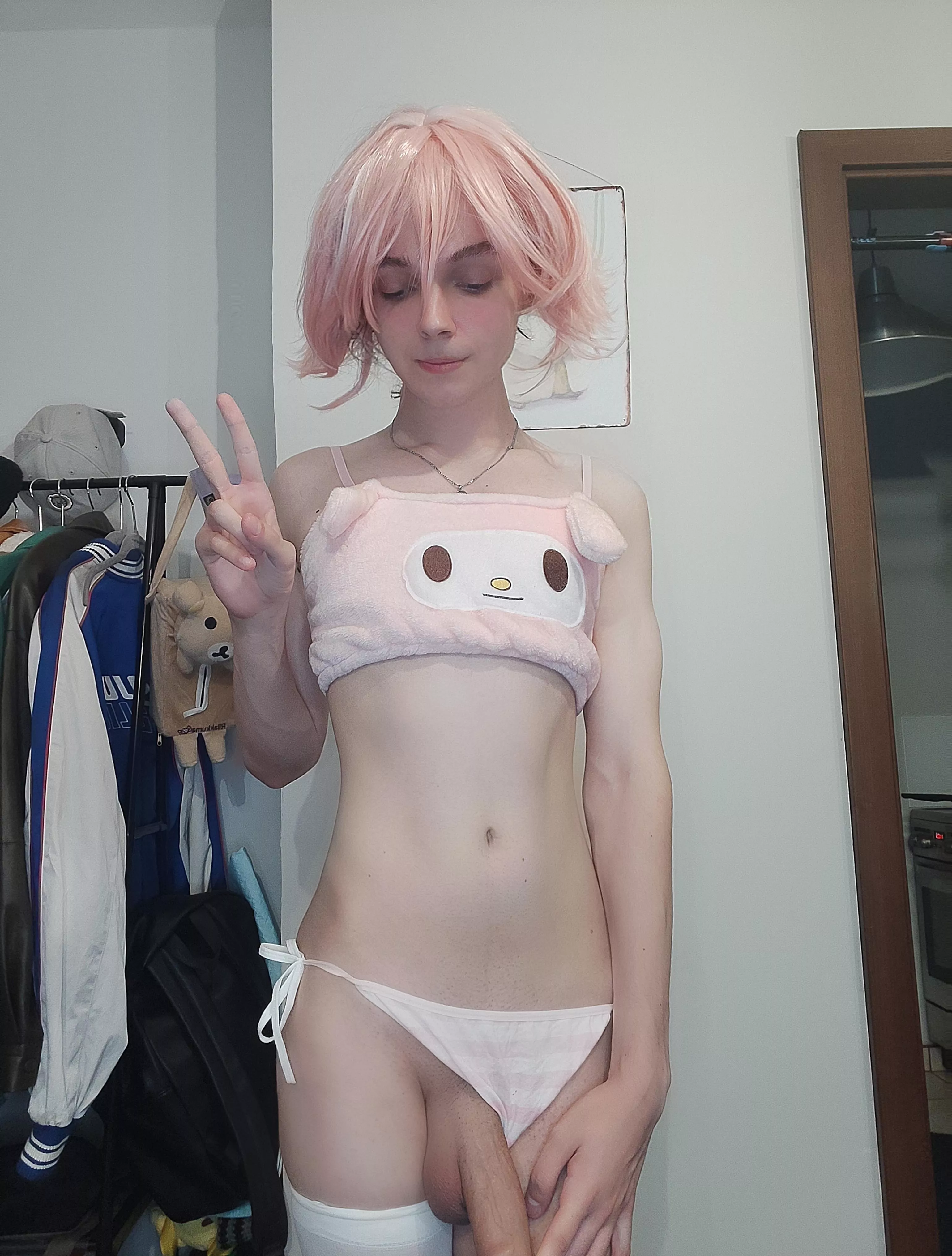 Be honest.. u top or bottom? 😘