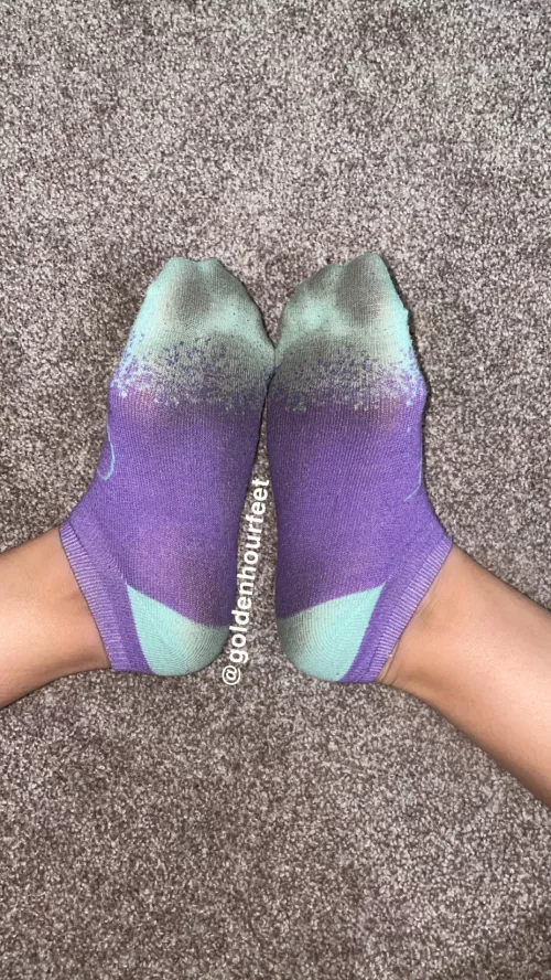 Best toe prints in town😈