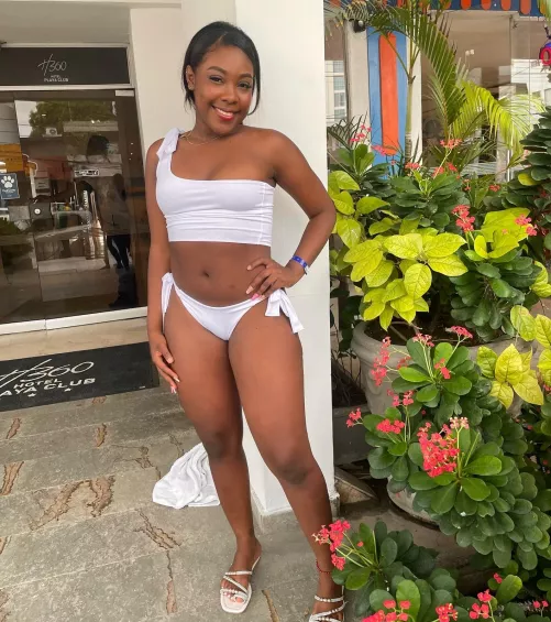 Come with me to enjoy the sun...