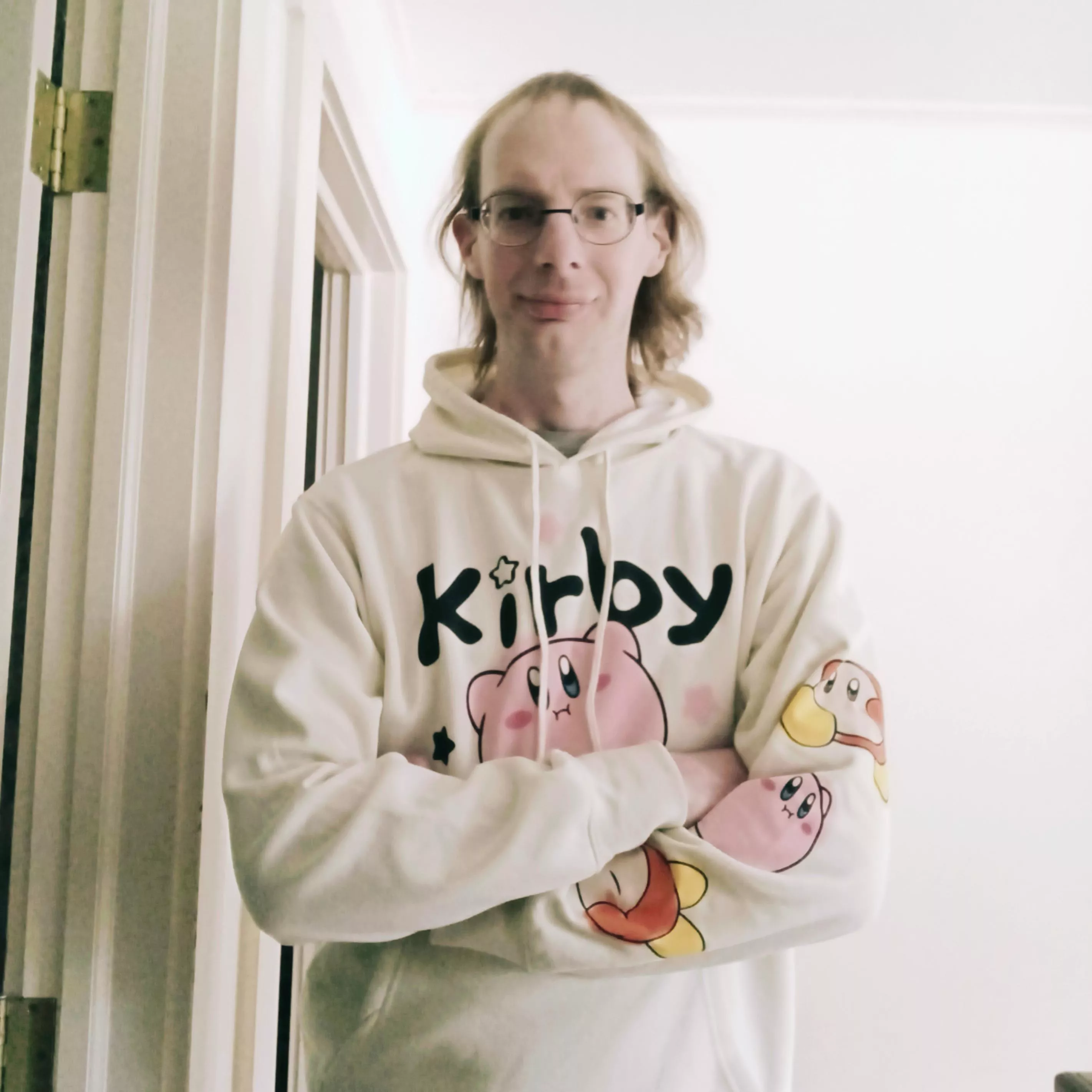 Got a new hoodie! Anyone else a fan of Kirby. I mostly play Sims and games on the Switch.