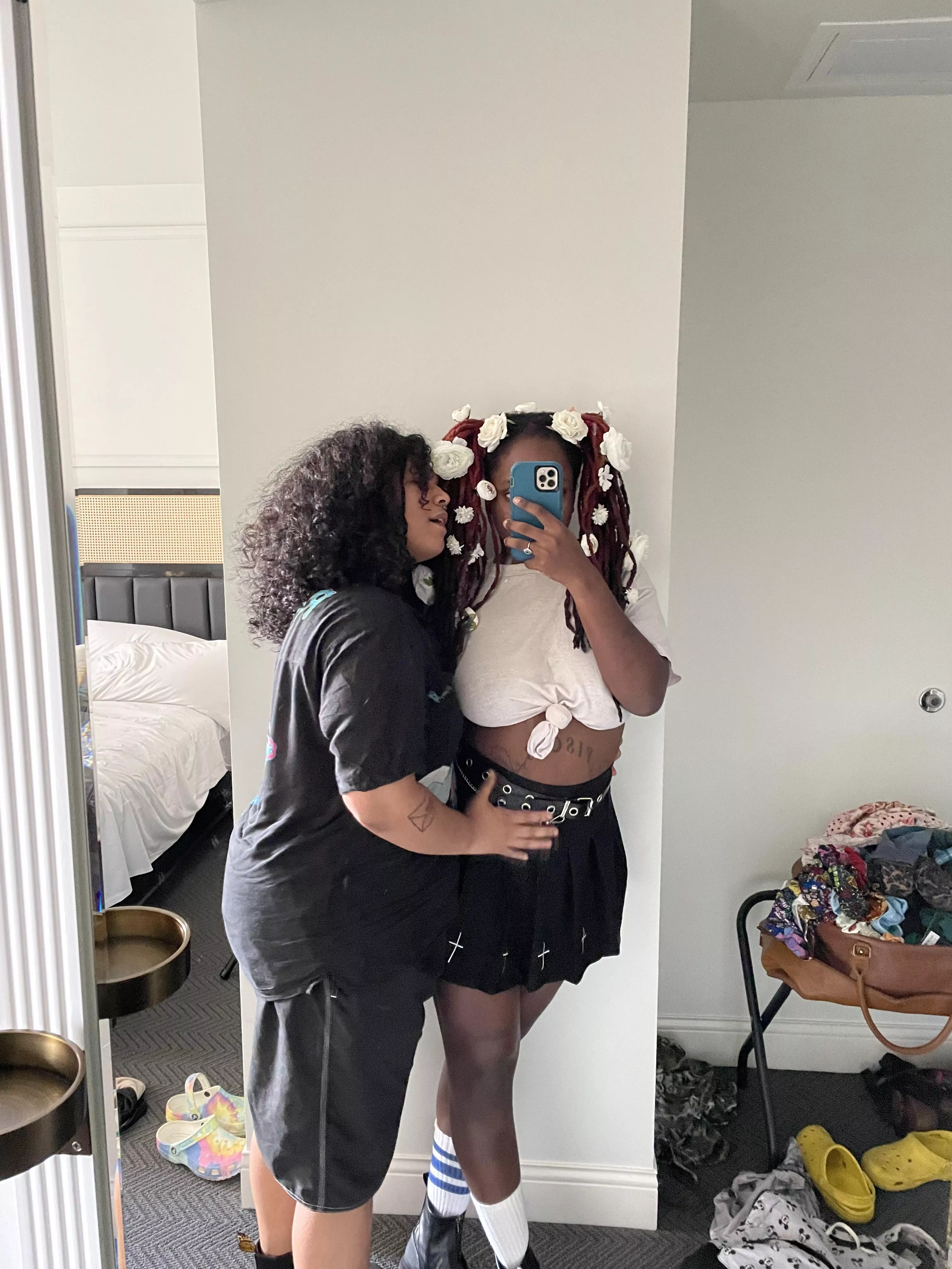 Mess room, angelic girls