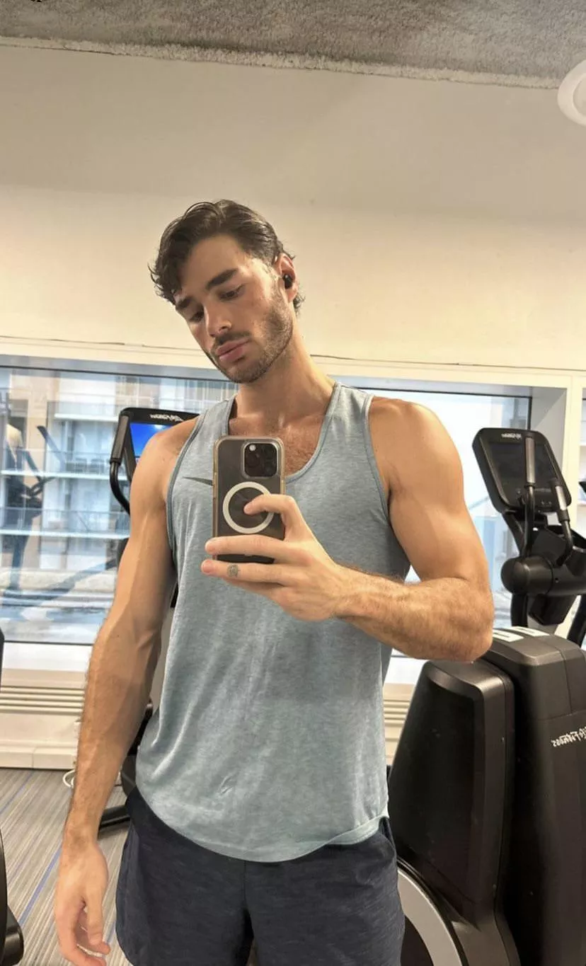 Veiny in all the right places