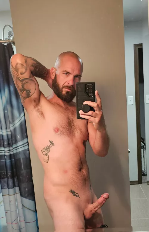 Who wants to go golfing? 😈