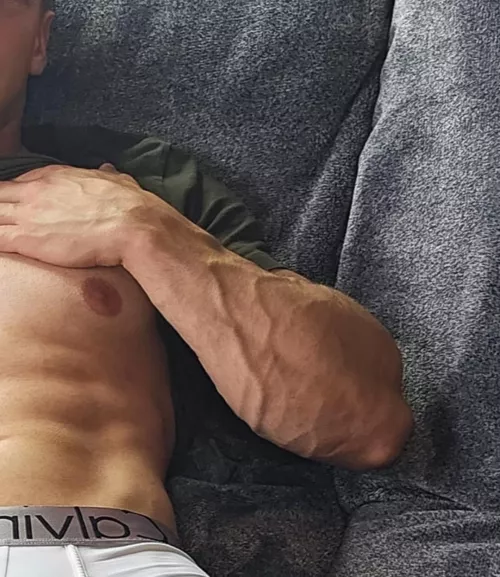 You should see the full picture 😏..