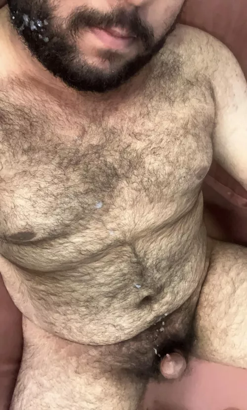 (20) oops made a mess and it reached my beard