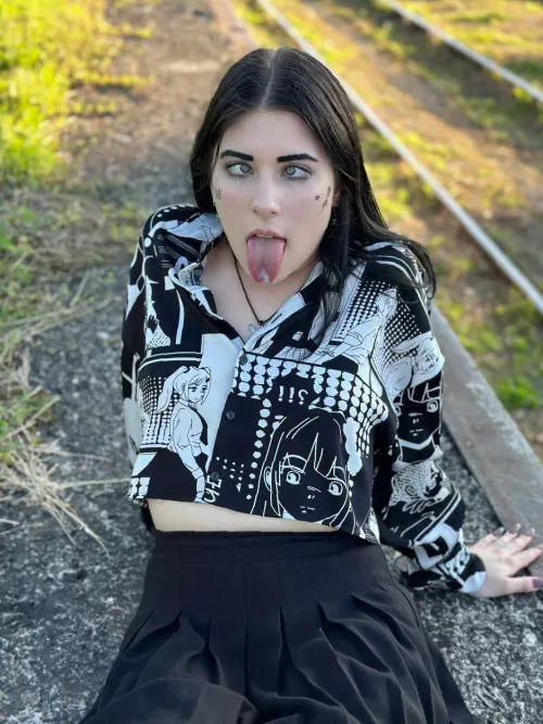 All I need is a load on my face :)